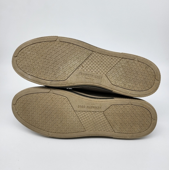 Kenneth Cole Men's Lace Up Shoe - Picture 9 of 10